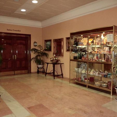 Hostal Restaurante El Paso 拜伦 外观 照片