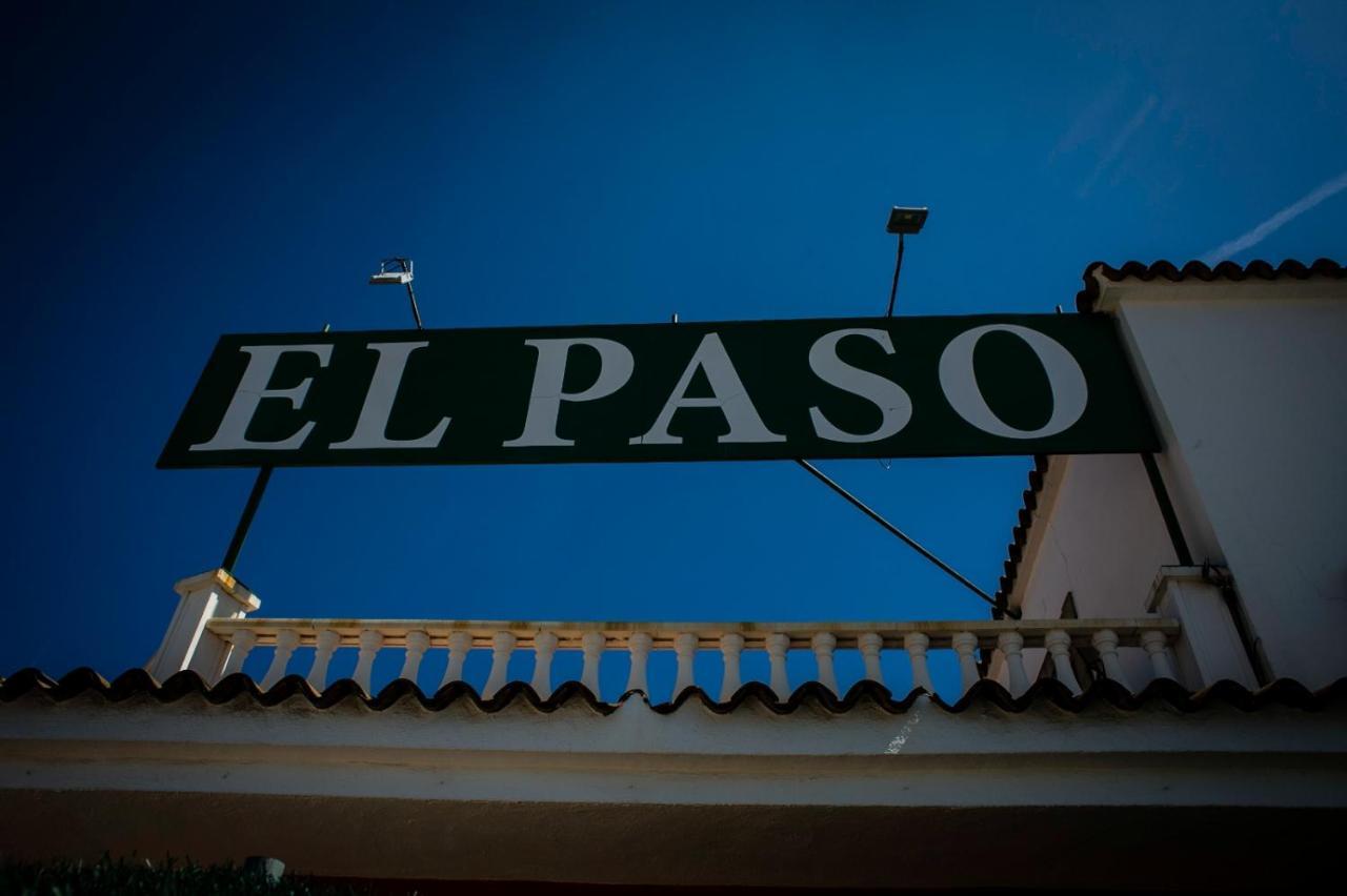 Hostal Restaurante El Paso 拜伦 外观 照片