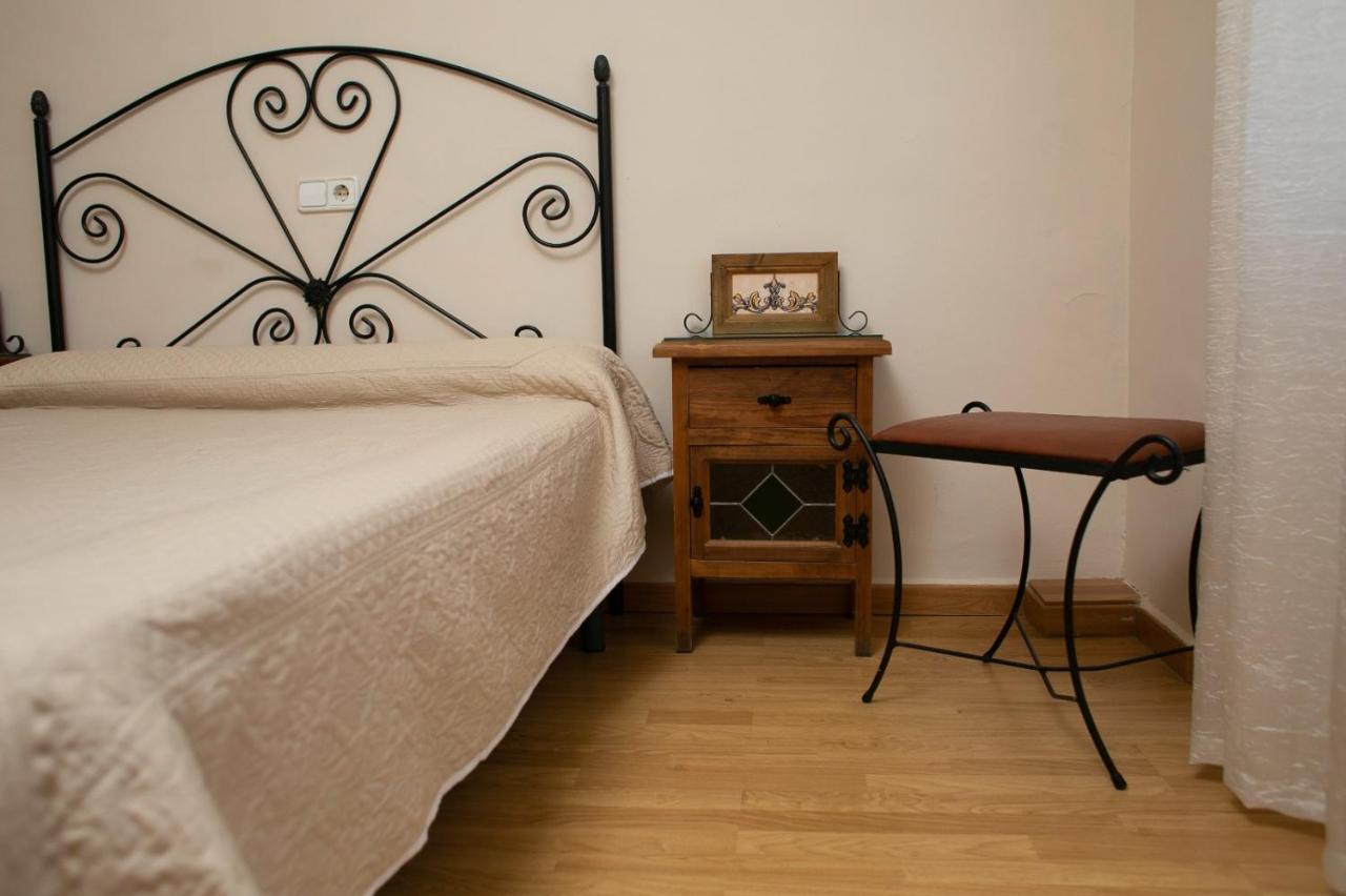 Hostal Restaurante El Paso 拜伦 外观 照片