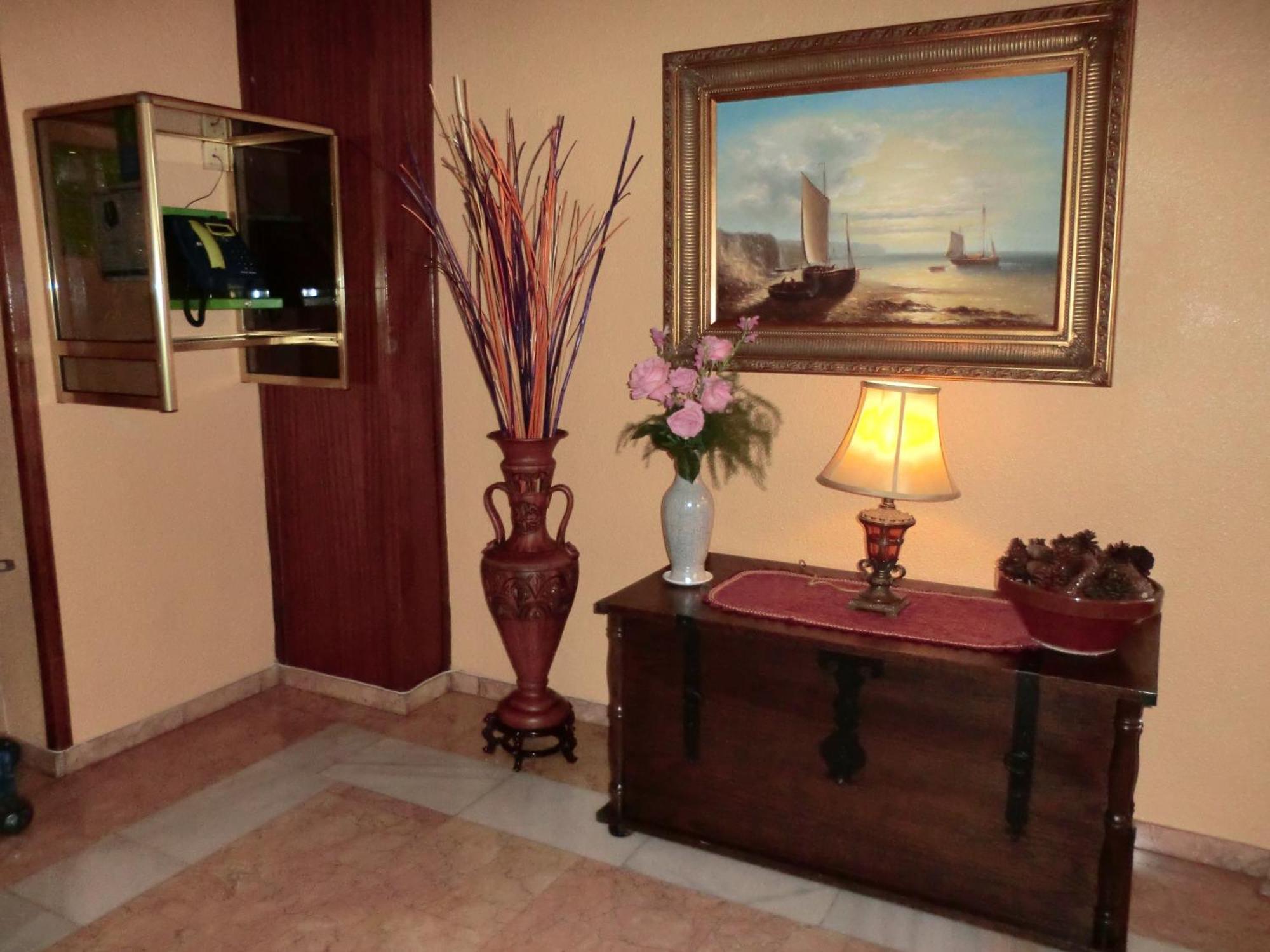 Hostal Restaurante El Paso 拜伦 外观 照片
