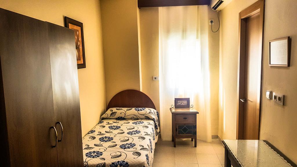 Hostal Restaurante El Paso 拜伦 外观 照片